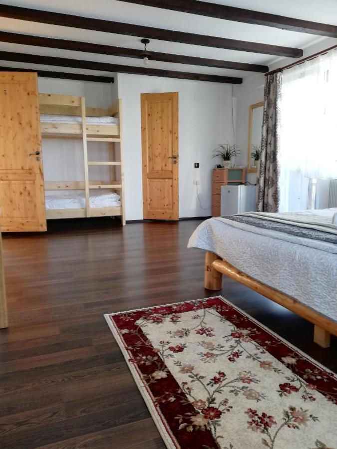 Elder Villa Bran  Eksteriør bilde